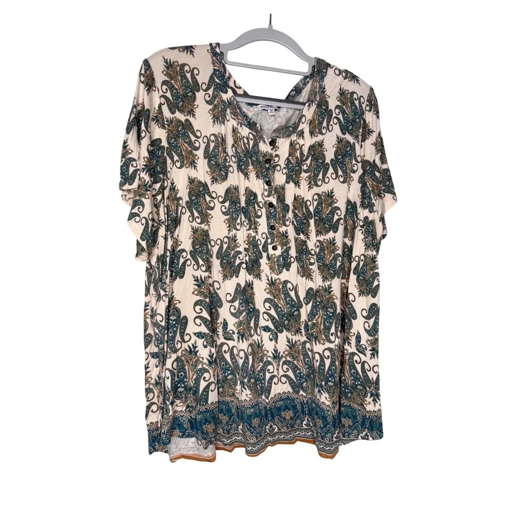 Rose + Olive blue and beige paisley print 1/4 button down boho‎ blouse comfort